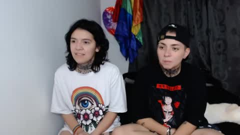 Snapshot of noah_martini chatting on 12/29/24, 03:54 noah hehim online show from 12/29/24, 03:54