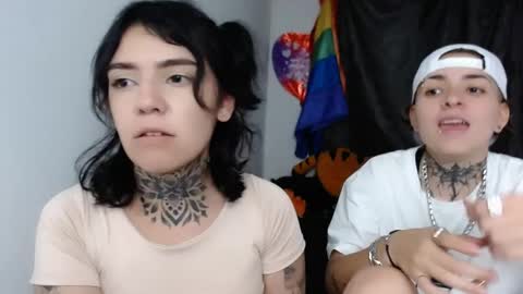 Snapshot of noah_martini chatting on 01/02/25, 01:27 noah hehim online show from 01/02/25, 01:27