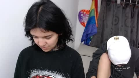 Snapshot of noah_martini chatting on 01/05/25, 04:04 noah hehim online show from 01/05/25, 04:04