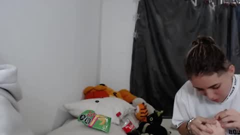 Snapshot of noah_martini chatting on 01/12/25, 02:35 noah hehim online show from 01/12/25, 02:35