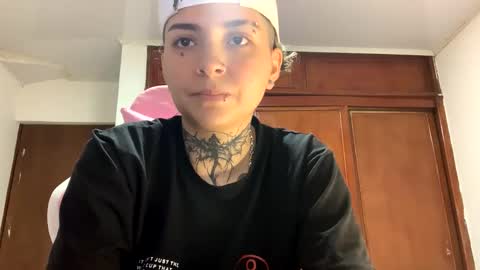 Snapshot of noah_martini chatting on 01/22/25, 01:10 noah hehim online show from 01/22/25, 01:10