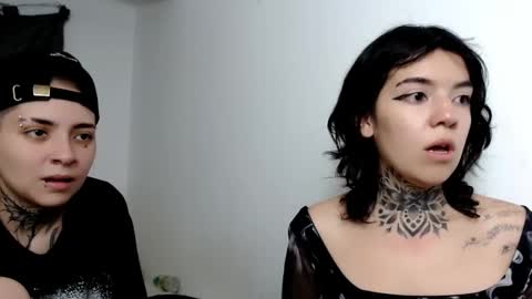 Snapshot of noah_martini chatting on 02/22/25, 02:28 noah hehim online show from 02/22/25, 02:28