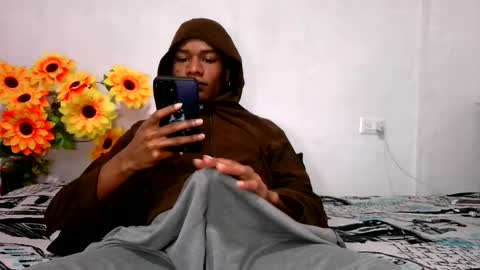 Noah Millers online show from 11/30/25, 01:26