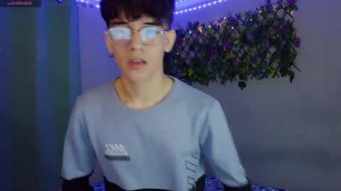 Snapshot of noah_millerx_ chatting on 03/31/26, 04:13 noah online show from 03/31/26, 04:13