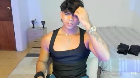Snapshot of noah_prada14 chatting on 05/10/26, 06:07 luis navas online show from 05/10/26, 06:07