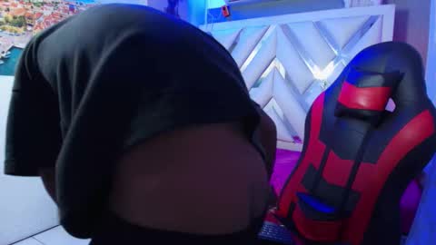 Snapshot of noah_smith77 chatting on 03/14/26, 03:34 NOAH SMITH online show from 03/14/26, 03:34