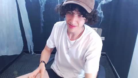 Snapshot of noah_sokolov chatting on 10/31/25, 03:02 noah_sokolov online show from 10/31/25, 03:02