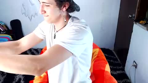 Snapshot of noah_sokolov_ chatting on 06/03/26, 11:43 Kervs online show from 06/03/26, 11:43