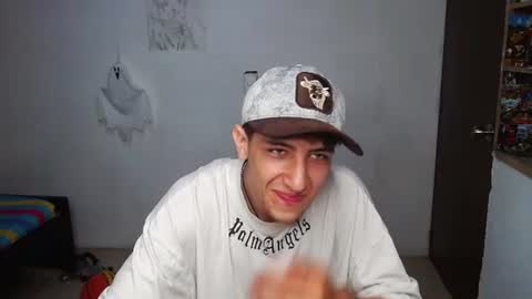 Snapshot of noah_sokolov_ chatting on 07/17/26, 11:20 Kervs online show from 07/17/26, 11:20
