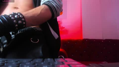 noah_starks online show from 05/15/26, 08:16