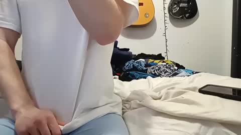 Snapshot of noah_wesley chatting on 02/28/25, 03:59 Noah Wesley online show from 02/28/25, 03:59