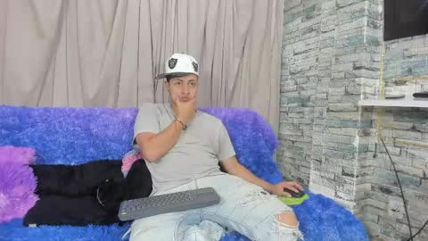Noahandbunny online show from 05/21/26, 11:17