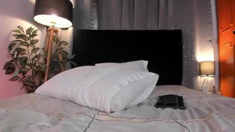 .  . online show from 02/01/25, 11:06