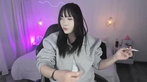 Snapshot of noahcryptic chatting on 02/18/26, 05:36 Noah online show from 02/18/26, 05:36