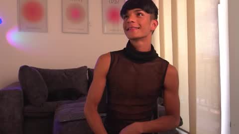 Snapshot of noahh_th03 chatting on 03/15/26, 05:08 Noah online show from 03/15/26, 05:08