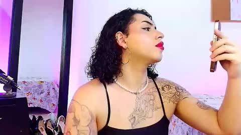 noahmonroe_11 online show from 11/16/25, 06:24