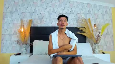 Snapshot of noahosorio chatting on 03/27/26, 07:02 Noah online show from 03/27/26, 07:02