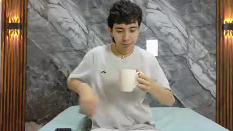 Snapshot of noahwalker__ chatting on 07/15/26, 11:26 online show from 07/15/26, 11:26