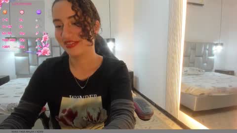 Snapshot of noamalak1 chatting on 02/19/26, 07:21 NOA MALAK online show from 02/19/26, 07:21