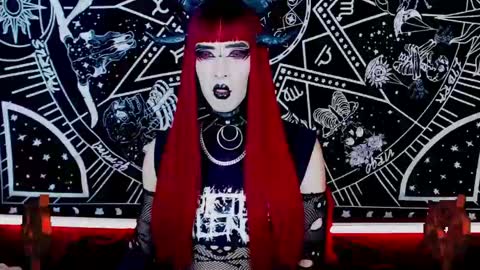 caroline online show from 12/17/24, 03:17