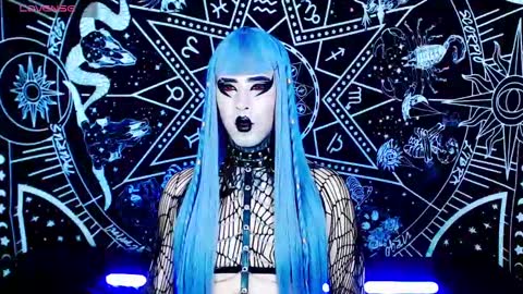 caroline online show from 09/10/25, 01:05