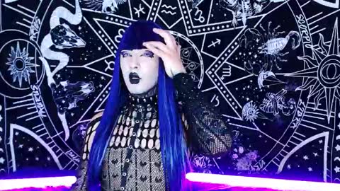 Snapshot of noamy_666 chatting on 03/29/26, 02:22 caroline online show from 03/29/26, 02:22