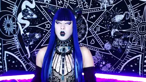 Snapshot of noamy_666 chatting on 04/01/26, 12:55 caroline online show from 04/01/26, 12:55