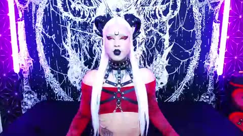 caroline online show from 04/30/26, 12:06