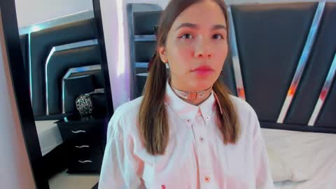 Snapshot of noawallace chatting on 01/17/25, 08:44 noawallace online show from 01/17/25, 08:44