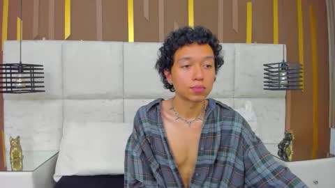 Snapshot of nobacortez chatting on 04/15/26, 02:40 NobaCortez online show from 04/15/26, 02:40