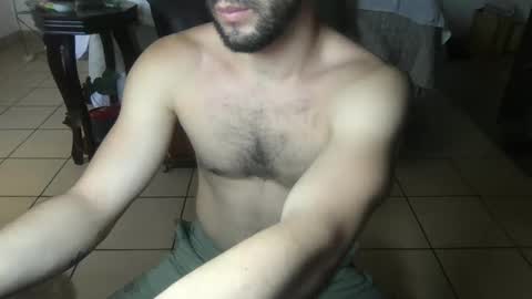 Snapshot of nobudget06 chatting on 01/20/25, 08:07 nobudget06 online show from 01/20/25, 08:07