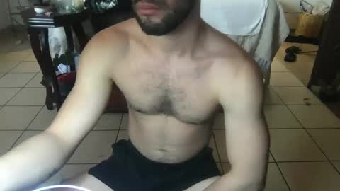 Snapshot of nobudget06 chatting on 01/22/25, 02:46 nobudget06 online show from 01/22/25, 02:46