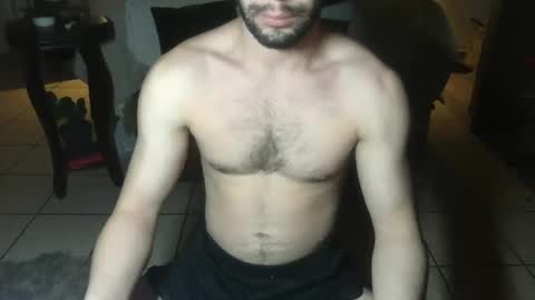 Snapshot of nobudget06 chatting on 01/24/25, 12:20 nobudget06 online show from 01/24/25, 12:20