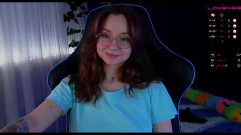 Snapshot of nochnoye_soltse chatting on 12/26/24, 08:42 Sun or Luna online show from 12/26/24, 08:42