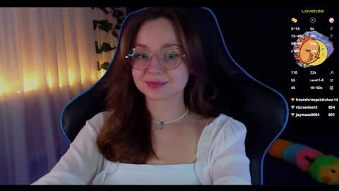 Snapshot of nochnoye_soltse chatting on 01/14/25, 11:27 Sun or Luna online show from 01/14/25, 11:27