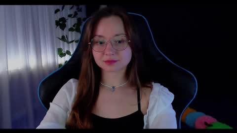 Snapshot of nochnoye_soltse chatting on 03/06/25, 08:59 Sun or Luna online show from 03/06/25, 08:59