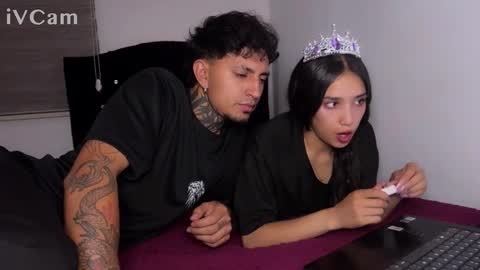 Snapshot of nocturnallovers_ss chatting on 12/03/25, 03:25 Jean Y Isa online show from 12/03/25, 03:25