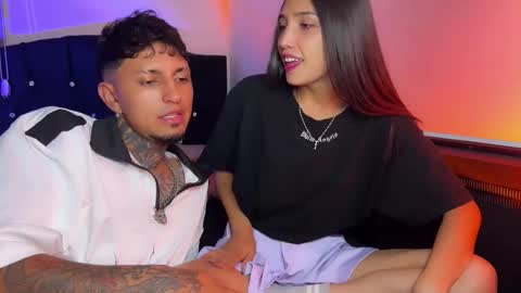 Snapshot of nocturnallovers_ss chatting on 01/10/26, 04:14 Jean Y Isa online show from 01/10/26, 04:14