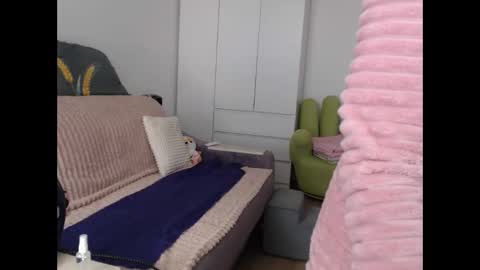 Snapshot of nodarell chatting on 05/12/26, 10:45 nodarell online show from 05/12/26, 10:45
