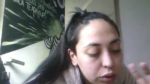 Snapshot of noeink chatting on 05/08/26, 04:45 noeink online show from 05/08/26, 04:45