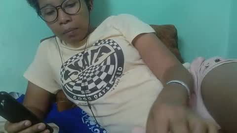 noella711128 online show from 12/15/25, 11:25