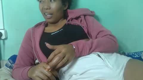 noella711128 online show from 12/19/25, 06:48