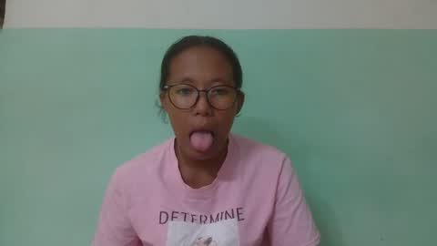 noellah online show from 03/02/25, 05:14