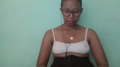 noellah online show from 03/04/25, 04:41