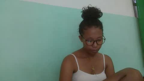 noellah online show from 03/05/25, 12:44