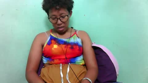 noellah online show from 11/11/25, 06:35