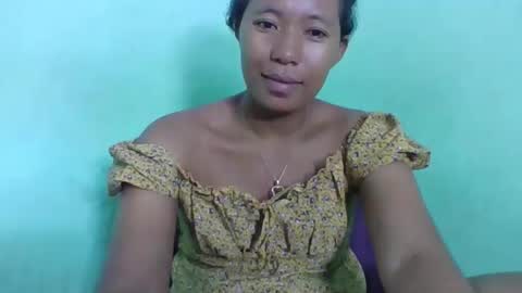 Snapshot of noellah chatting on 04/21/26, 05:06 noellah online show from 04/21/26, 05:06