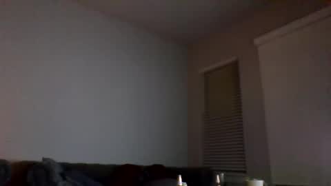 noelng3 online show from 02/16/25, 09:37