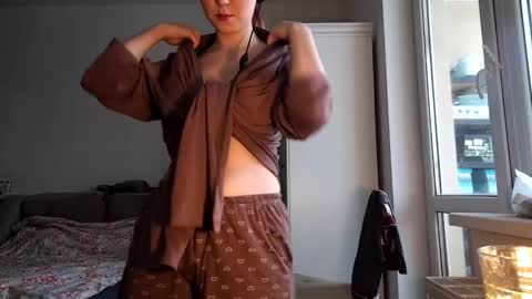 Snapshot of noemileclerc chatting on 02/27/26, 07:19 Lisa online show from 02/27/26, 07:19