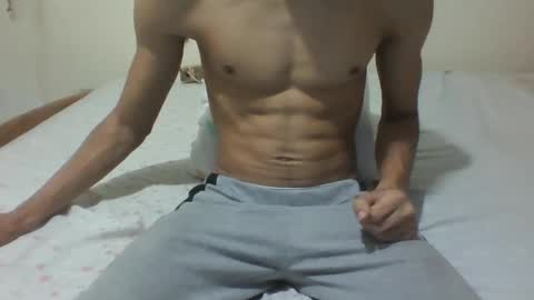 Snapshot of nofacebaby_ chatting on 09/30/25, 10:37 nofacebaby_ online show from 09/30/25, 10:37